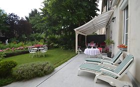 Chambre d'hôtes à TOUL centre ville avec parking privé